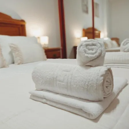 Martinez Pilgrims 招待所 卡尔达斯·德·雷斯